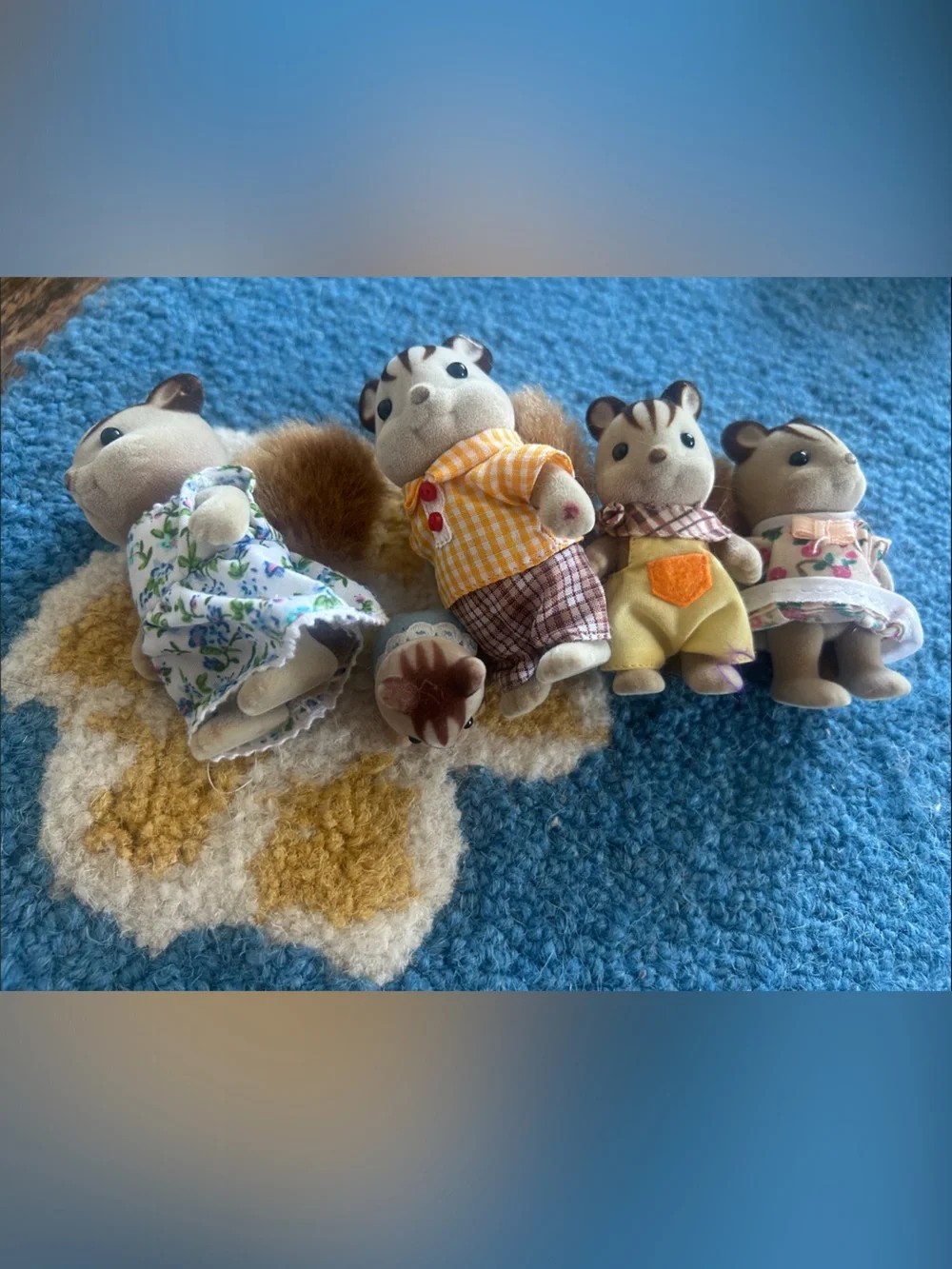 Calico Critters Brown Squirrel Family Plush Toy Set - Multicolor